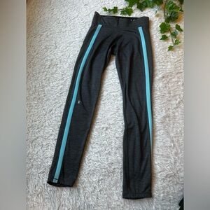 Under armour leggings 💛